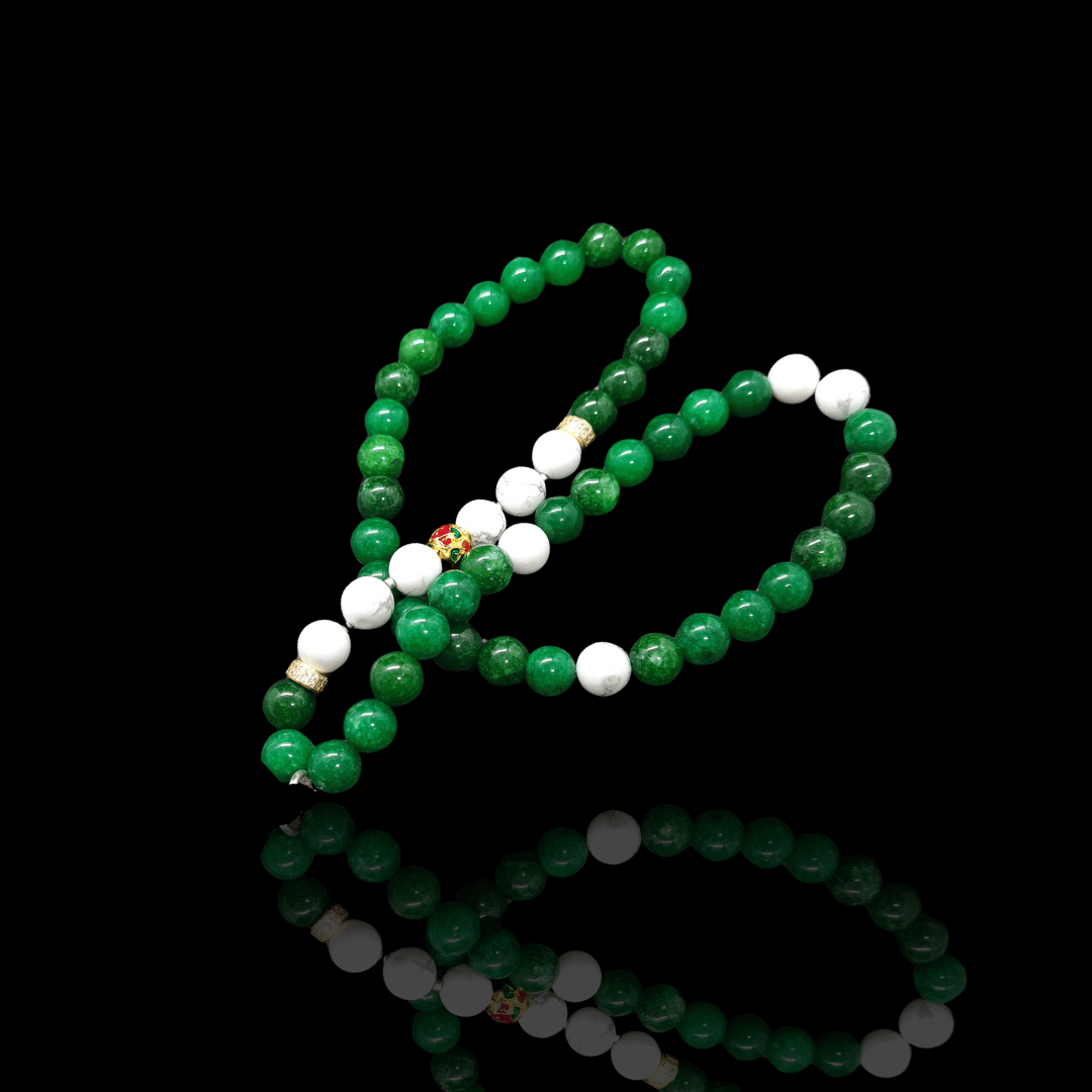 Verdant Shield – Jade & Gold Luck Necklace (1)